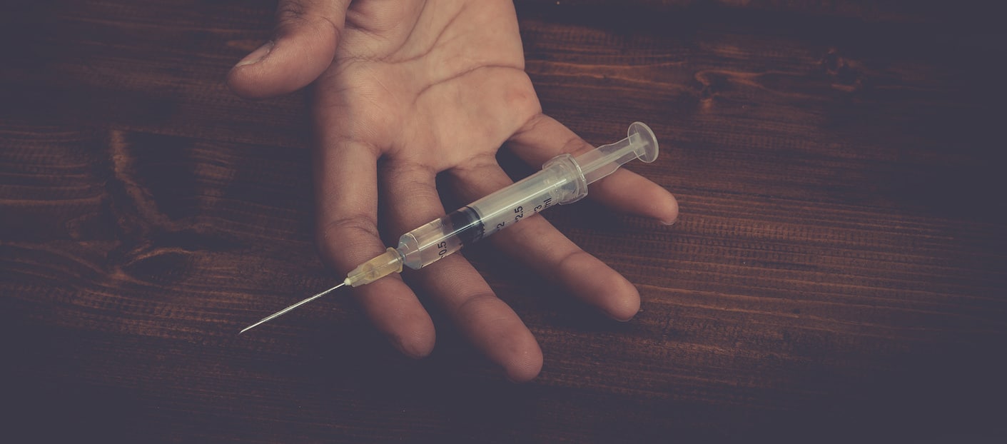 Heroin Withdrawal Symptoms, Timeline, and Seeking Treatment