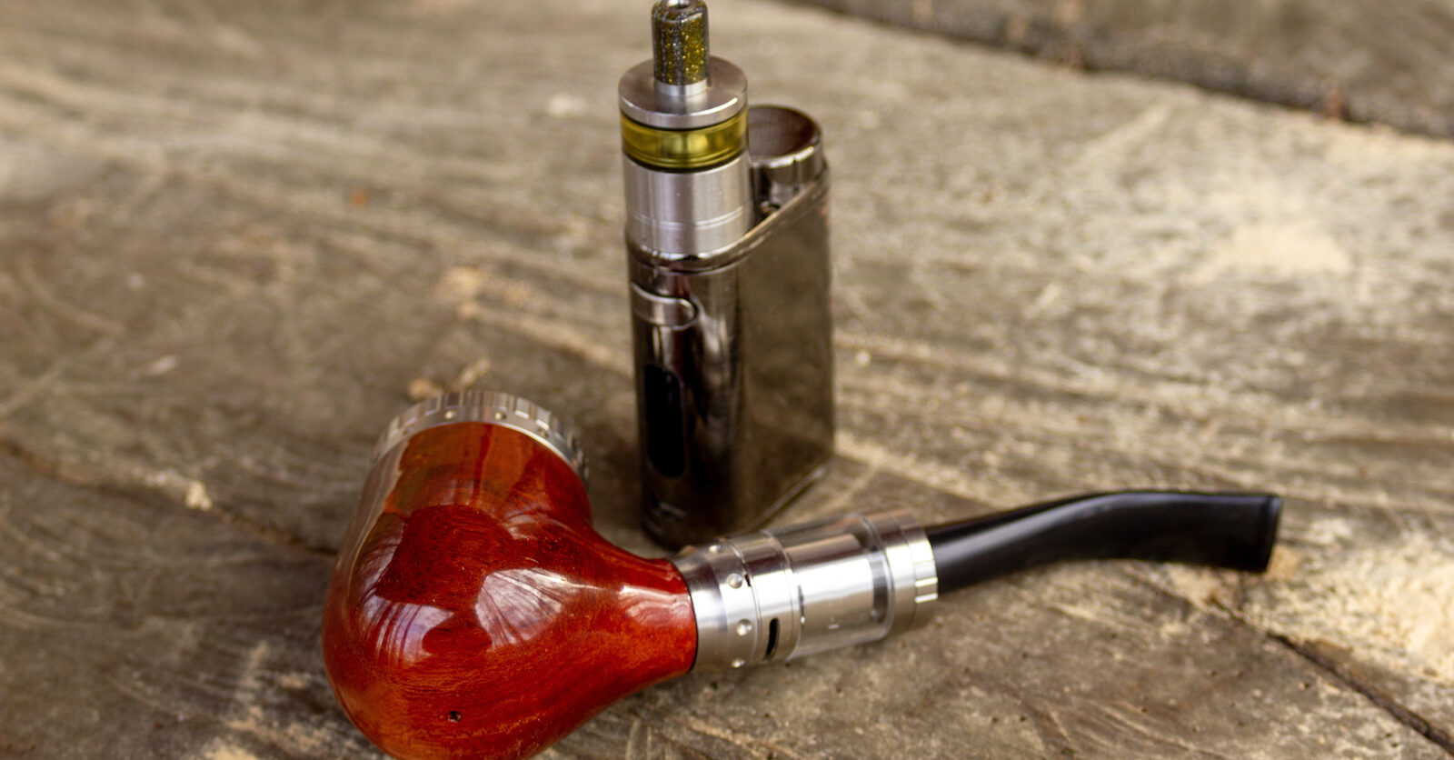 E-Pipe: Side-Effects, Risks, & Withdrawal From Smoking E-Pipes